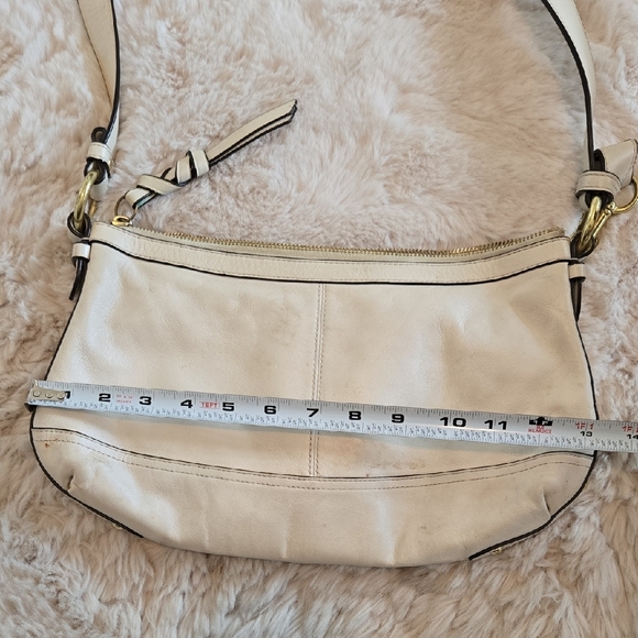 Coach Park Leather Crossbody - Picture 3 of 5